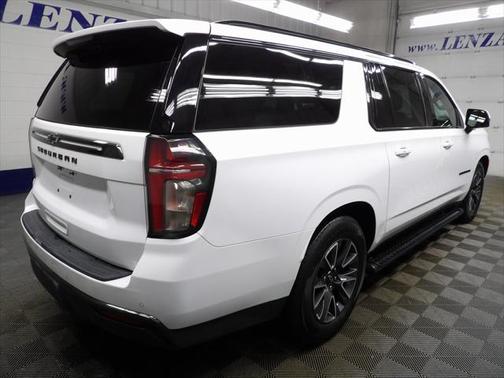 Photo 4 of 80 of 2022 Chevrolet Suburban 4WD Z71