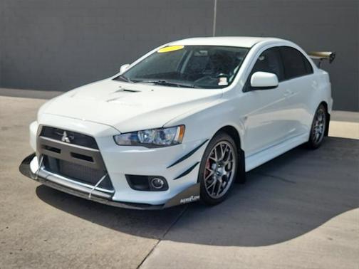 Photo 4 of 28 of 2013 Mitsubishi Lancer Evolution MR