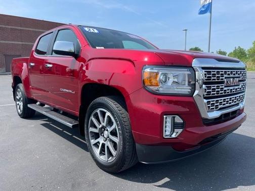 Photo 3 of 21 of 2021 GMC Canyon Denali