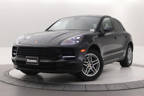 Photo 3 of 34 of 2020 Porsche Macan Base