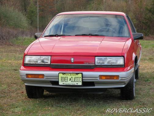 Photo 4 of 99 of 1989 Oldsmobile Cutlass Calais SL