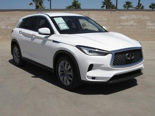 Photo 2 of 30 of 2021 INFINITI QX50 Pure