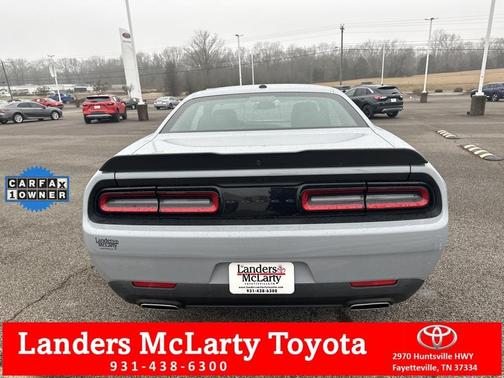 Photo 5 of 30 of 2022 Dodge Challenger GT