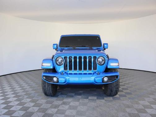 Photo 2 of 16 of 2022 Jeep Gladiator Overland
