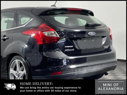 Photo 5 of 28 of 2014 Ford Focus Titanium