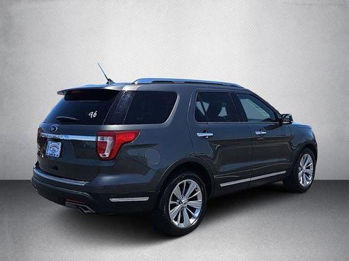 Photo 3 of 20 of 2019 Ford Explorer Limited