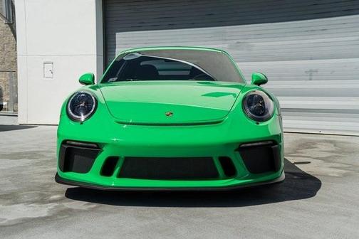 Photo 2 of 11 of 2018 Porsche 911 GT3