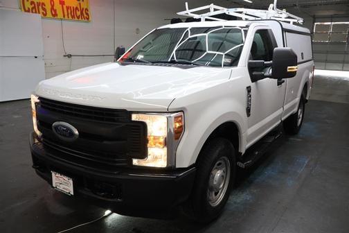 Photo 5 of 31 of 2018 Ford F-250 XL