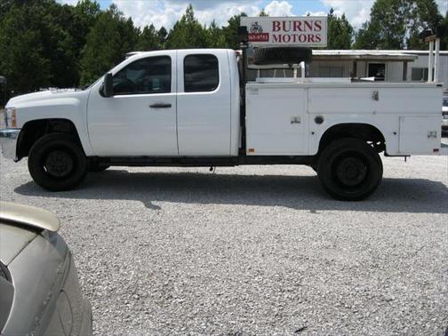 Photo 3 of 9 of 2013 Chevrolet Silverado 3500 Work Truck
