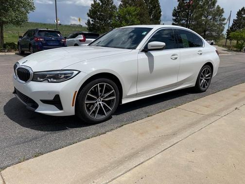 Photo 1 of 15 of 2021 BMW 330 i xDrive