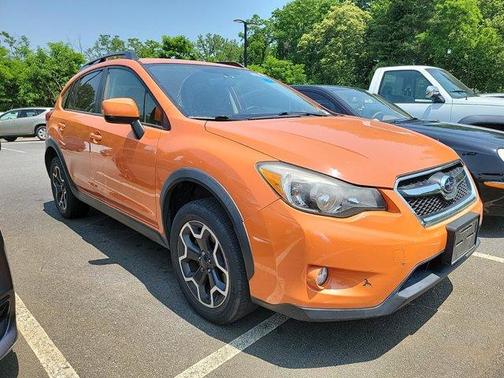 Photo 2 of 4 of 2013 Subaru XV Crosstrek 2.0i Limited