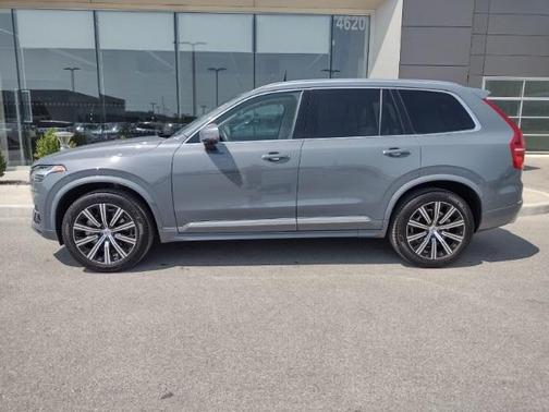 Photo 5 of 69 of 2021 Volvo XC90 T6 Inscription 6 Passenger