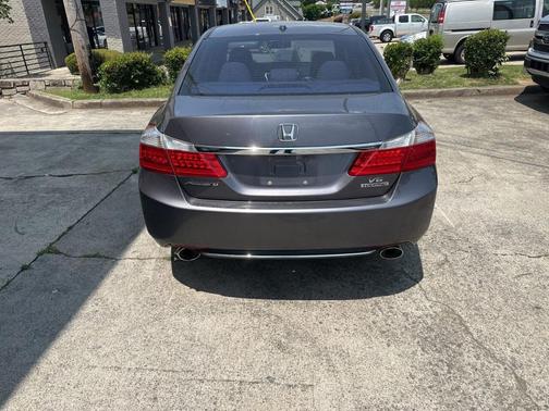 Photo 4 of 14 of 2015 Honda Accord Touring