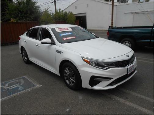 Photo 1 of 14 of 2020 Kia Optima LX