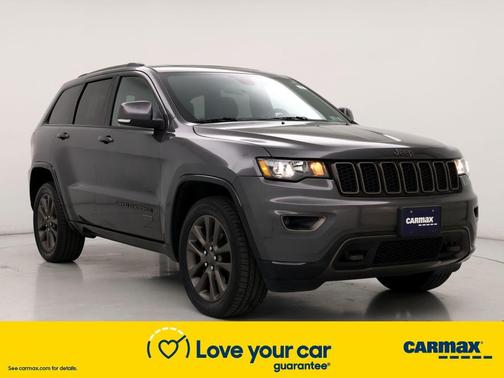 Photo 1 of 26 of 2016 Jeep Grand Cherokee Limited
