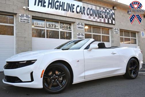 Photo 1 of 35 of 2021 Chevrolet Camaro 1LT