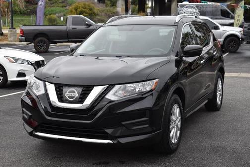 Photo 1 of 39 of 2017 Nissan Rogue SV