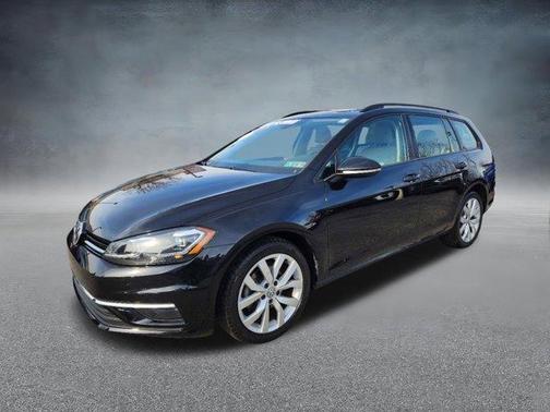 Photo 2 of 25 of 2019 Volkswagen Golf SportWagen 1.4T SE