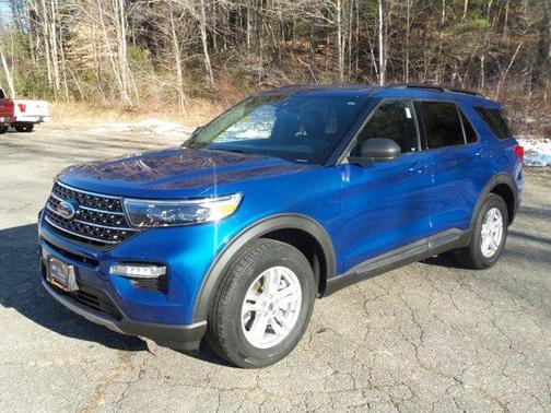 Photo 2 of 30 of 2020 Ford Explorer XLT