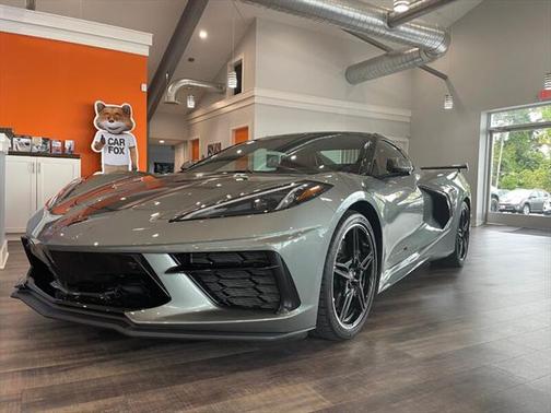 Photo 4 of 52 of 2022 Chevrolet Corvette Stingray w/2LT
