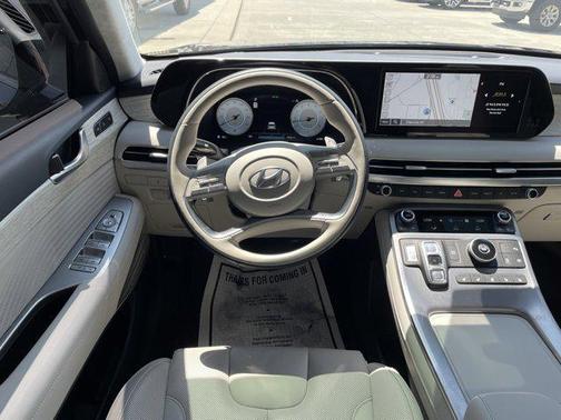 Photo 2 of 91 of 2023 Hyundai Palisade Calligraphy