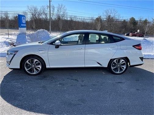 Photo 4 of 41 of 2021 Honda Clarity Plug-In Hybrid Base