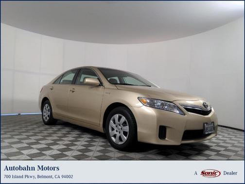 Photo 1 of 25 of 2011 Toyota Camry Hybrid Base (E-CVT)