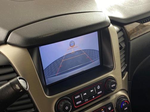 Photo 4 of 30 of 2015 GMC Yukon Denali