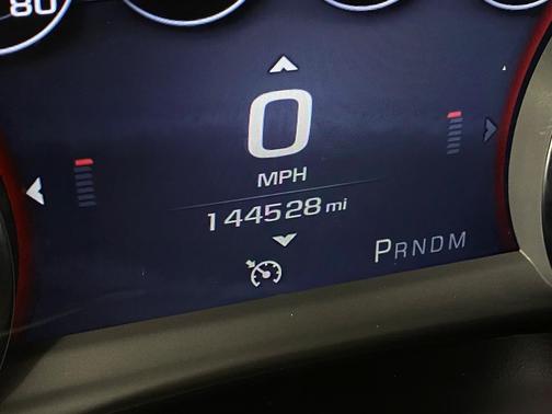 Photo 5 of 30 of 2015 GMC Yukon Denali