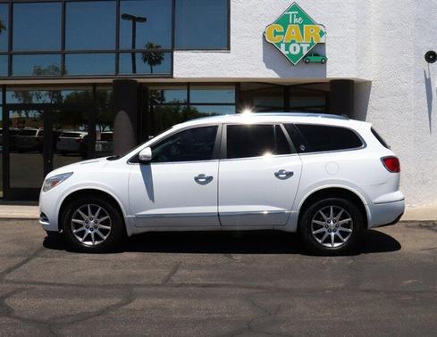Photo 5 of 56 of 2017 Buick Enclave Leather
