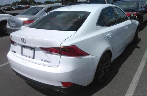 Photo 2 of 7 of 2017 Lexus IS 200t Base