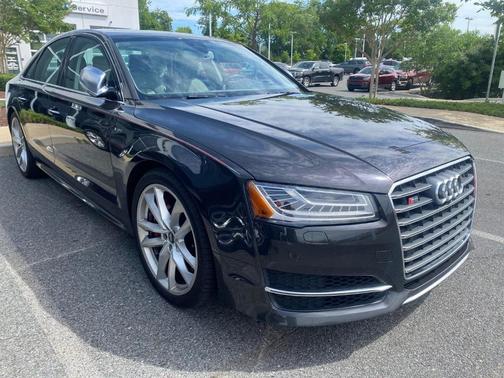 Photo 1 of 3 of 2017 Audi S8 4.0T Plus