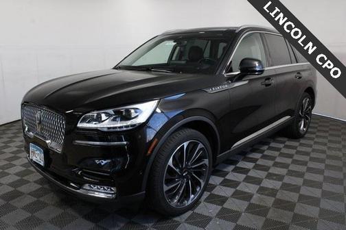 Photo 5 of 23 of 2022 Lincoln Aviator Reserve AWD