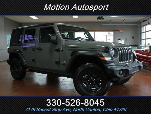 Photo 2 of 57 of 2018 Jeep Wrangler Unlimited Sport