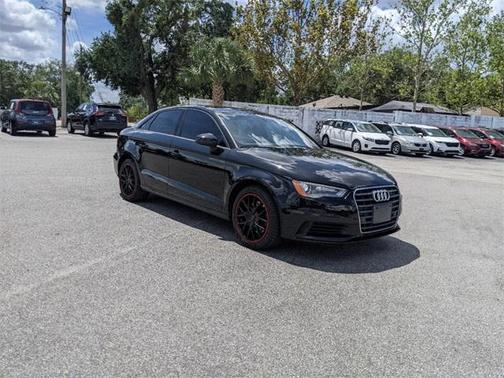 Photo 2 of 32 of 2016 Audi A3 1.8T Premium