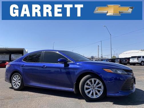 Photo 1 of 27 of 2018 Toyota Camry LE