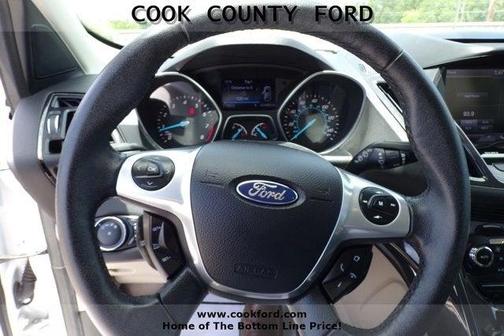 Photo 4 of 25 of 2014 Ford Escape Titanium