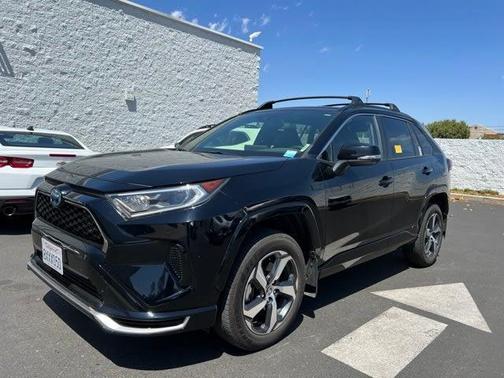Photo 1 of 37 of 2021 Toyota RAV4 Prime SE
