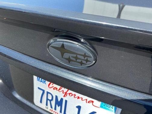 Photo 5 of 35 of 2016 Subaru WRX Base