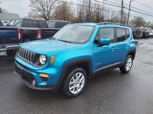 Photo 3 of 23 of 2021 Jeep Renegade Latitude