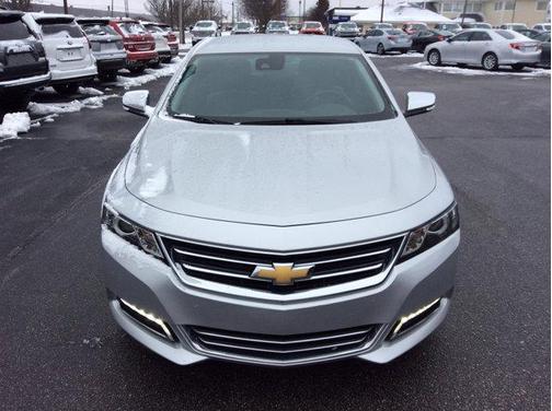 Photo 3 of 20 of 2017 Chevrolet Impala Premier 2LZ