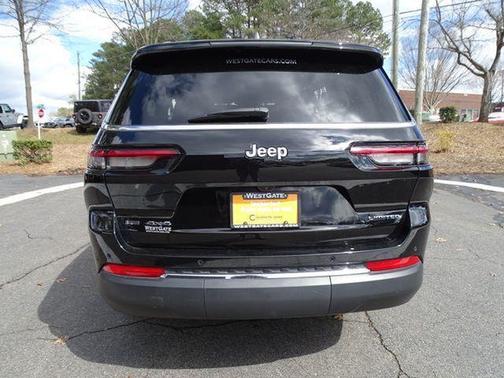 Photo 4 of 43 of 2021 Jeep Grand Cherokee L Limited
