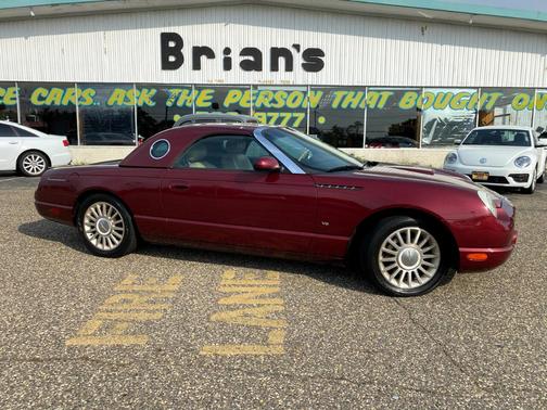 Photo 1 of 14 of 2004 Ford Thunderbird Deluxe