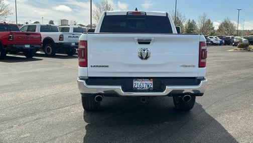 Photo 4 of 34 of 2019 RAM 1500 Laramie