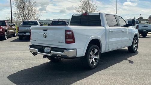 Photo 3 of 34 of 2019 RAM 1500 Laramie