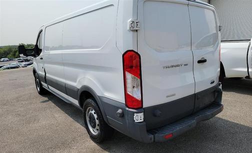 Photo 4 of 6 of 2016 Ford Transit-150 Base