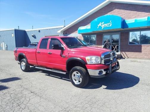 Photo 2 of 28 of 2008 Dodge Ram 2500 SLT