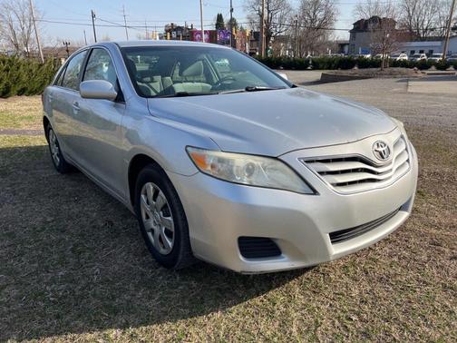 Photo 2 of 4 of 2010 Toyota Camry Base (Retail Orders Only) (A5)