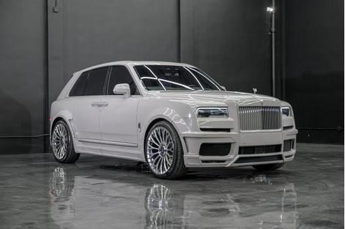 Photo 3 of 66 of 2021 Rolls-Royce Cullinan