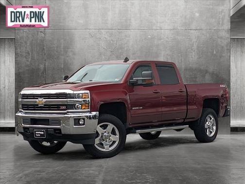 Photo 1 of 24 of 2015 Chevrolet Silverado 2500 LT